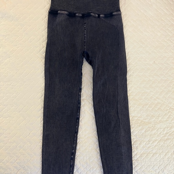 Free people movement good karma leggings - Picture 4 of 6